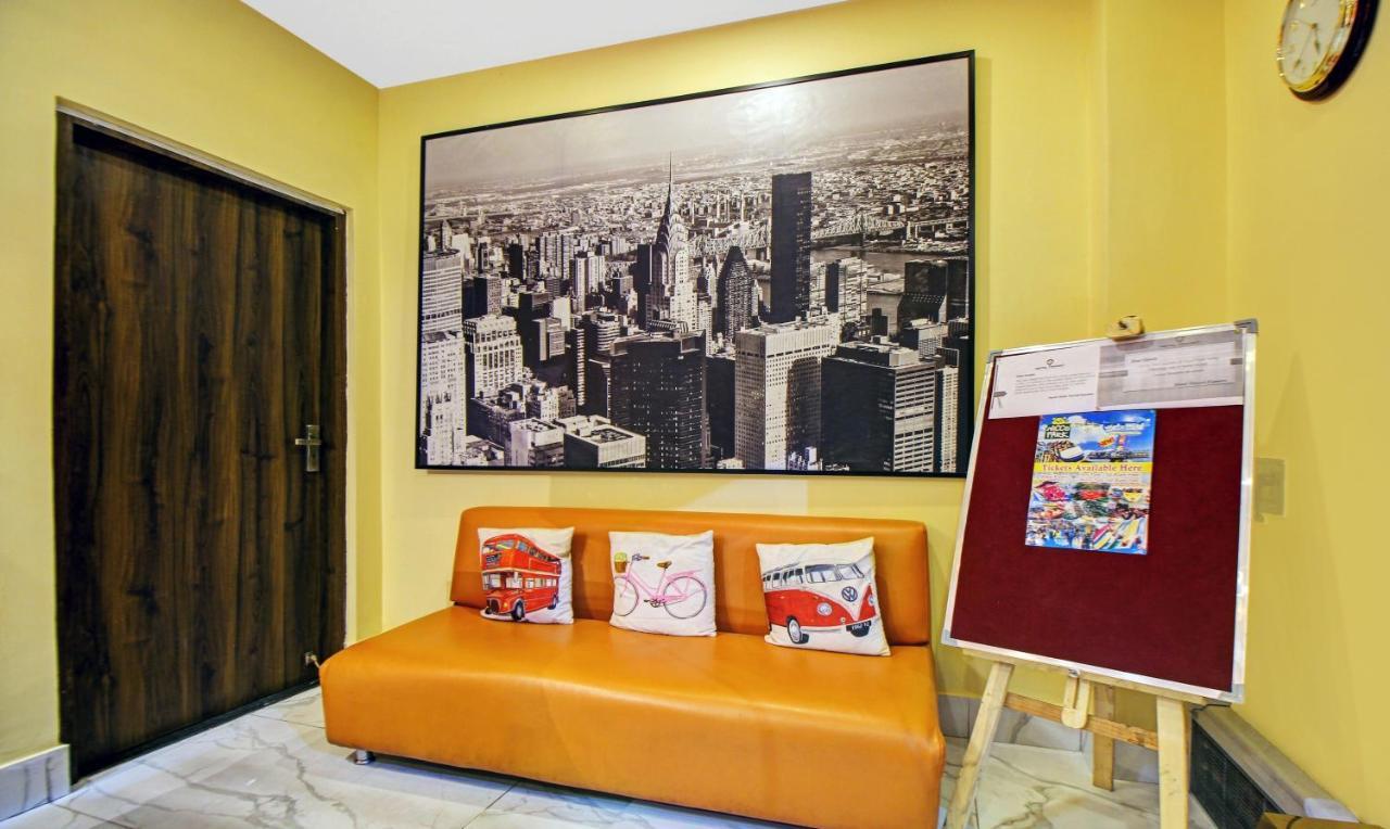 Itsy Hotels Transit Express Calcutta Exteriör bild